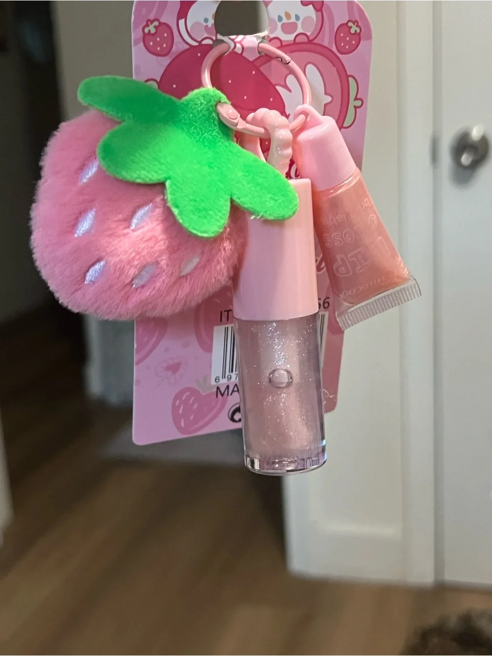 Strawberry Keychain Lip Gloss Set - Icy Pink